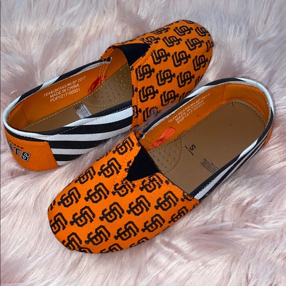 SF Giants Shoes - San Francisco Giants canvas slip on shoes